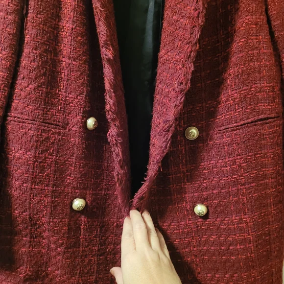 Zara Blogger Favorite Burgundy Red Frayed Tweed Boucle Jacket Size S - Picture 13 of 15